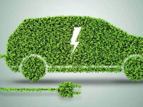 Hà Nội và TPHCM cần công bố sớm lộ trình chuyển đổi sang phương tiện giao thông xanh, kèm theo các chính sách hỗ trợ cụ thể