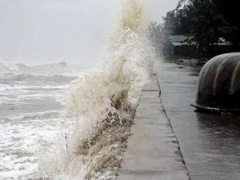 Bão chồng bão trên Biển Đông, dự báo 1 cơn bão rất mạnh có nguy cơ ảnh hưởng tới nước ta