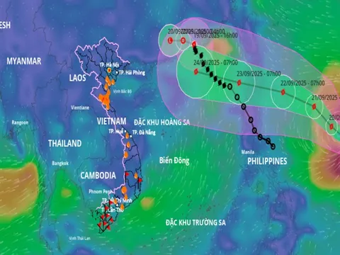 Bão Ragasa dự báo đi vào Biển Đông với cường độ cấp 14-16, giật cấp 17