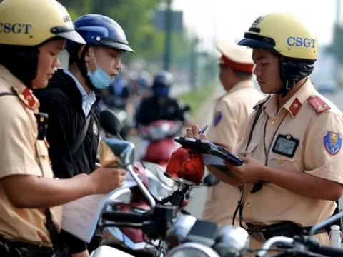CSGT điều tiết tại các nút giao thông tuyệt đối không được dừng phương tiện để xử lý vi phạm