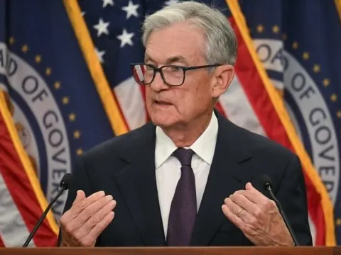 Fed cắt giảm lãi suất lần đầu sau gần một năm: Ai hưởng lợi, ai chịu thiệt?