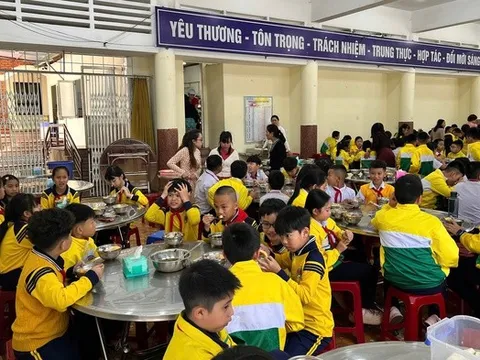 Lâm Đồng ra “tối hậu thư” về an toàn thực phẩm trong trường học