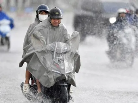 Miền Bắc mưa vượt đến 30% so với trung bình tháng tới, Biển Đông bước vào cao điểm bão