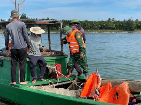 Phát hiện nhiều ngư dân làm chuyện đáng lên án trên biển