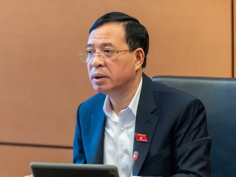 Cho thôi làm nhiệm vụ ĐBQH với ông Lại Thế Nguyên, Trần Quốc Nam