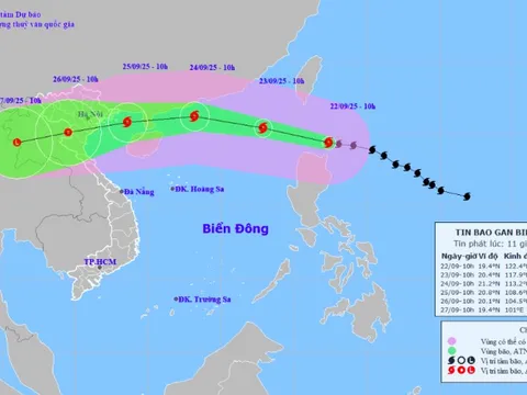 Siêu bão Ragasa giật trên cấp 17, Thủ tướng chỉ đạo khẩn để ứng phó