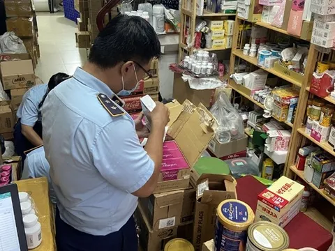 Hà Nội mạnh tay dẹp loạn hàng giả, quảng cáo sai sự thật