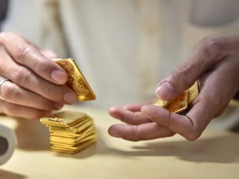 Cạnh tranh không lành mạnh, 3 công ty vàng bạc đá quý bị xử phạt