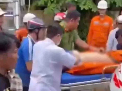 Nhân viên điện lực tử vong, nghi đột quỵ trên cột điện