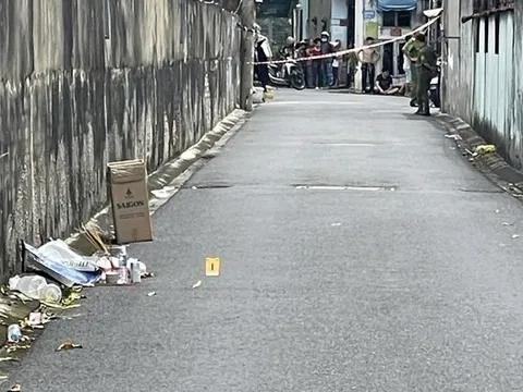 Điều tra vụ phát hiện thi thể bé trai sơ sinh tại con hẻm