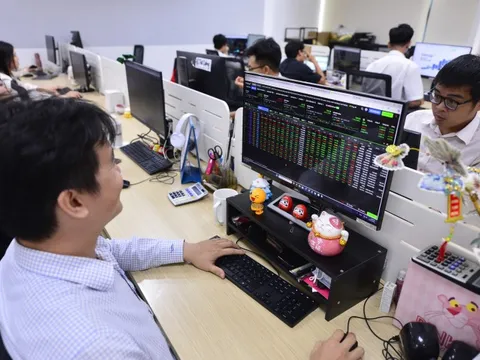 Báo cáo kiểm toán một công ty niêm yết bị bác bỏ, cần lưu ý gì chất lượng 'tấm vé thông hành'?