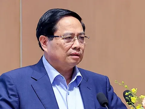 Thủ tướng: Không tái diễn việc yêu cầu người dân cung cấp giấy tờ trùng lặp dữ liệu đã có