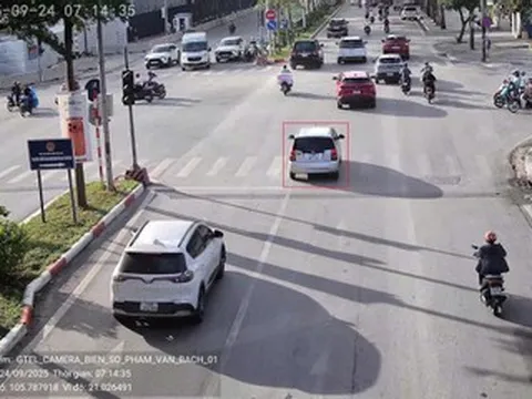 Bất ngờ camera AI ở Hà Nội ghi nhận 1.400 ô tô, xe máy vượt đèn đỏ trong 12 tiếng