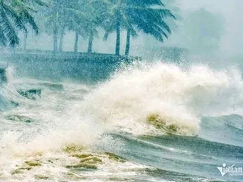 Bão dồn dập trên Biển Đông, từ nay đến cuối năm còn bao nhiêu cơn nữa?