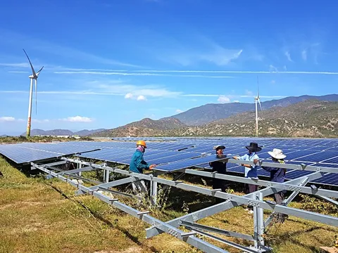 Đề xuất mua bán điện trực tiếp qua đường dây riêng được tự đàm phán giá, mở rộng bên mua