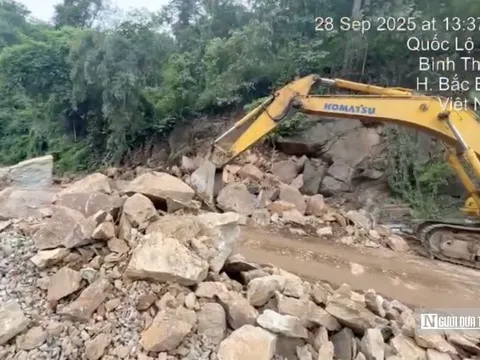 Sự thật thông tin Quốc lộ 28B bị sạt lở đá, gây ùn tắc nghiêm trọng