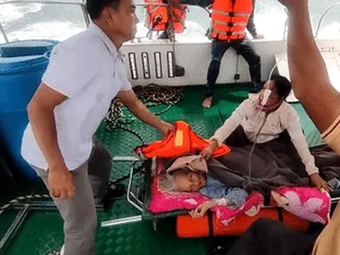 Hai người dân nguy kịch trên đảo Cù Lao Chàm