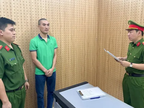 Khởi tố cựu nhân viên ngân hàng lừa gần 8 tỷ đồng thỏa "niềm đam mê" đánh bạc