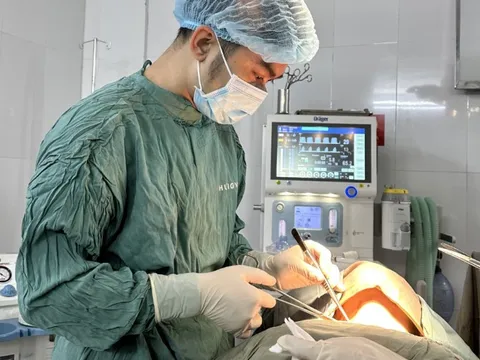 Nhân tuyến giáp lành tính, có phải đã an tâm?