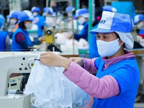 Đề xuất tăng lương tối thiểu 7,2% từ năm 2026