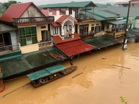 Ứng phó hoàn lưu bão số 10, Lào Cai cho học sinh toàn tỉnh nghỉ học