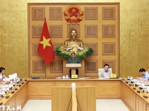 Thủ tướng chia buồn, chia sẻ với gia đình, địa phương bị thiệt hại do bão số 10