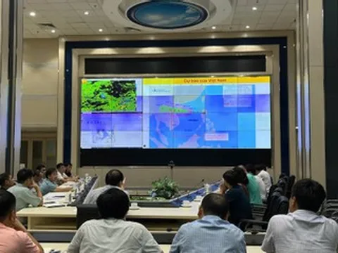 Cục Khí tượng Thủy văn đón nhận Huân chương Lao động hạng Nhất