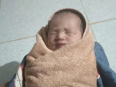 Vụ bé gái sơ sinh bị bỏ rơi ở Quảng Trị: Mẹ ruột đã xuất hiện