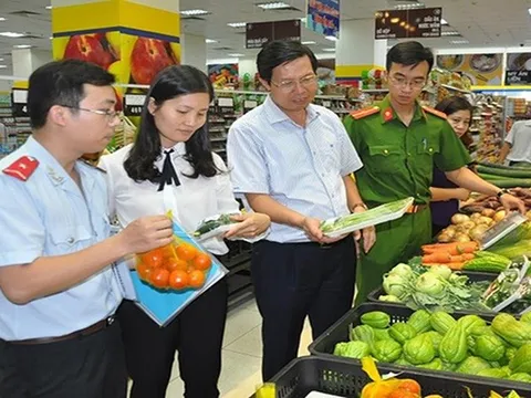 Siết chặt quản lý, bảo đảm an toàn thực phẩm