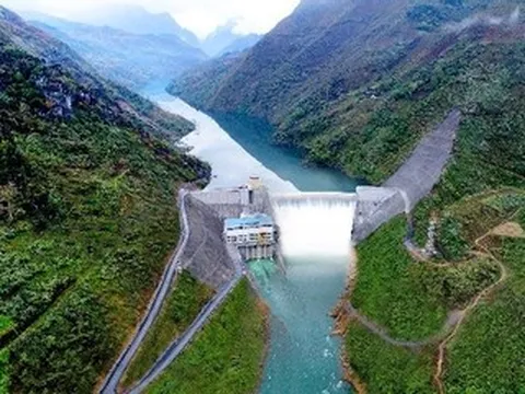 18 'ông chủ' thủy điện nhận lệnh khẩn của chủ tịch tỉnh