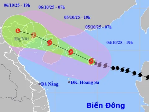 Bão Matmo gây mưa lớn, Thủ tướng yêu cầu tăng trao đổi với Trung Quốc để nắm thông tin xả lũ
