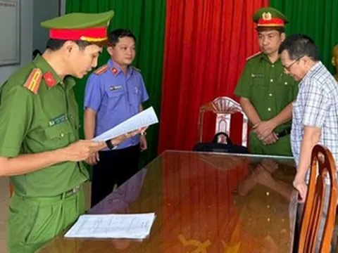 Hé lộ sai phạm khiến cựu lãnh đạo bệnh viện và CDC Bình Thuận bị bắt