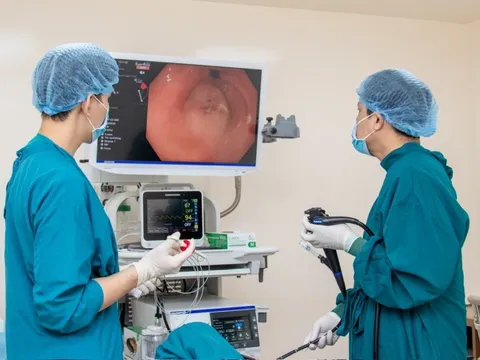 Bác sĩ chỉ ra những thói quen hằng ngày khiến bệnh ung thư đường tiêu hóa tăng và trẻ hóa