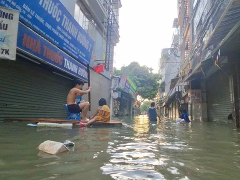 Hà Nội cho 2,3 triệu học sinh nghỉ học ngày 6-10 ứng phó bão số 11 Matmo