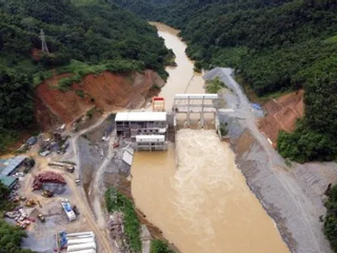 Mưa lũ dị thường, thuỷ điện và sự lựa chọn ở thượng nguồn