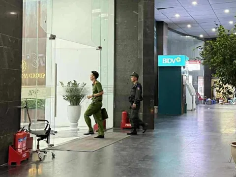 Công an Hà Nội nói gì về việc cảnh sát xuất hiện ở nơi được cho đặt trụ sở công ty của Shark Bình?