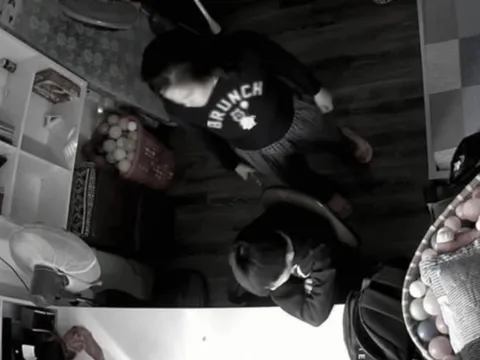 Công an Hà Nội thông tin về vụ "bức tâm thư kêu cứu" của bé trai về việc bị mẹ kế bạo hành