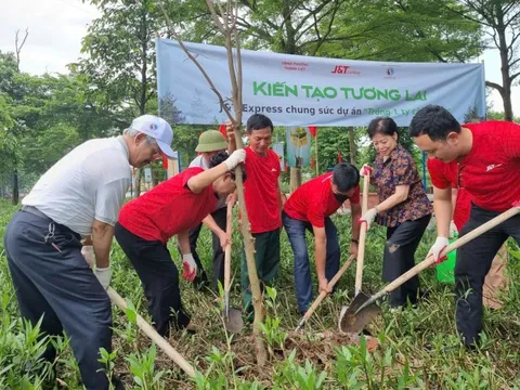 J&T Express lan tỏa giá trị phát triển bền vững tại Better Choice Awards 2025