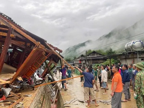 Hai vợ chồng tử vong khi ngủ qua đêm tại lán trại