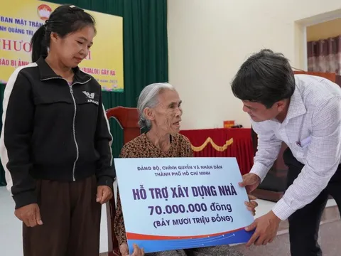 TP HCM hỗ trợ 5 tỉ đồng giúp Quảng Trị khắc phục hậu quả bão số 10