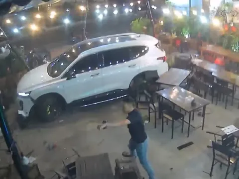 Danh tính tài xế lao xe vào quán nhậu sau mâu thuẫn, làm 1 phụ nữ chết oan