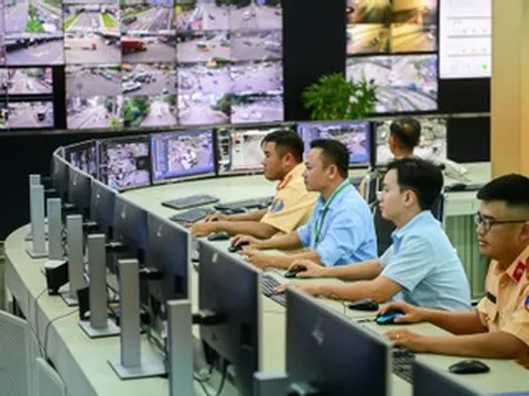 Bên trong nơi camera AI 'soi' vi phạm giao thông 24/7 ở TPHCM