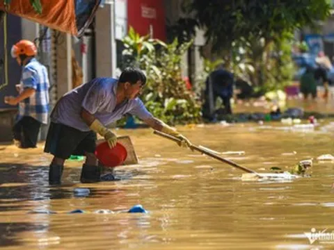 Dự báo thời tiết 10/10/2025: Miền Bắc vẫn có nắng, 3 tỉnh còn ngập lụt 2-3 ngày