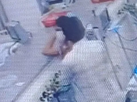 Vụ người đàn ông đánh liên tục vào đầu nữ điều dưỡng: Hành vi vi phạm nghiêm trọng