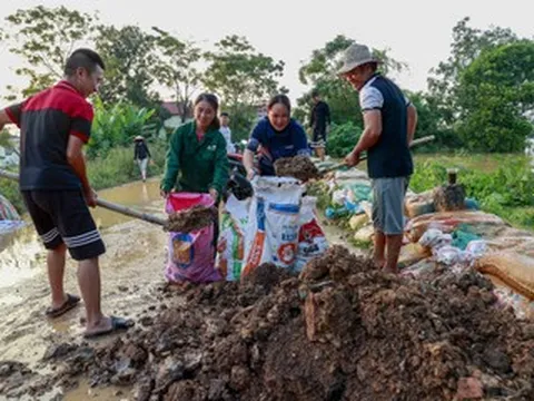 Đêm chạy lũ của 6.500 người dân Hà Nội: 'Bão Yagi chưa là gì so với đợt lũ này’