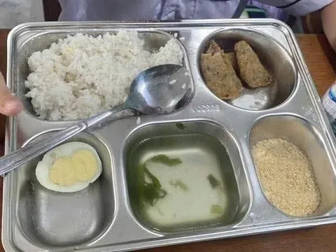 Thông tin mới vụ suất ăn bán trú 25.000 đồng gây xôn xao dư luận