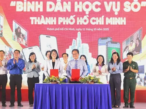 Phong trào "Bình dân học vụ số": Không ai bị bỏ lại phía sau trong kỷ nguyên số