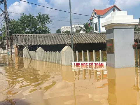 Ngập lụt ở Hà Nội, Bắc Ninh còn kéo dài 1-3 ngày tới, miền Bắc mưa diện rộng từ 13-10