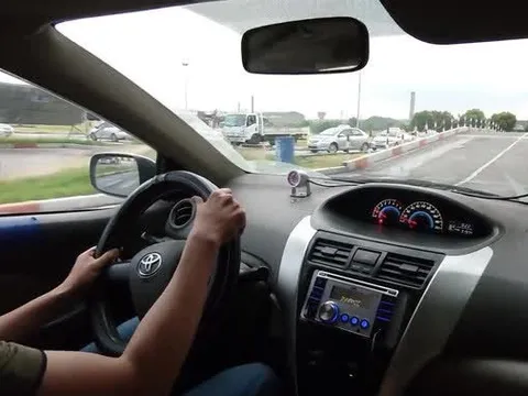 Tin tức sáng 11-10: Đề xuất phí sát hạch lái xe mới; Tài sản ông Phạm Nhật Vượng tăng cả tỉ USD