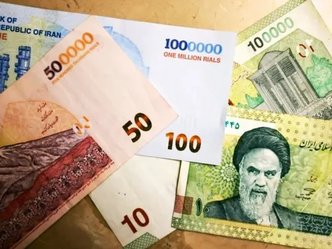 Có nên cắt các số 0 của đồng tiền yếu?